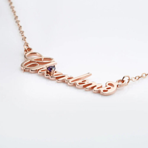 Collana con nome in argento e diamante Collana con nome in argento e diamante